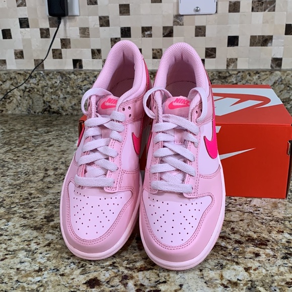 Nike Dunk Low pink. - Picture 2 of 4
